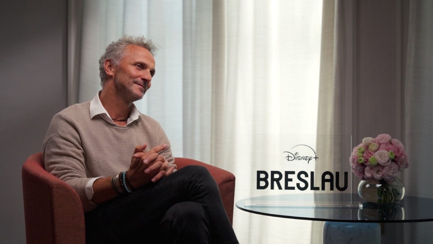 Breslau (press junket) - kadr 7