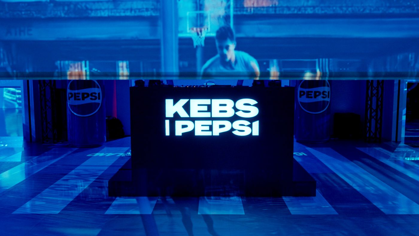 KEBS i PEPSI - kadr 1