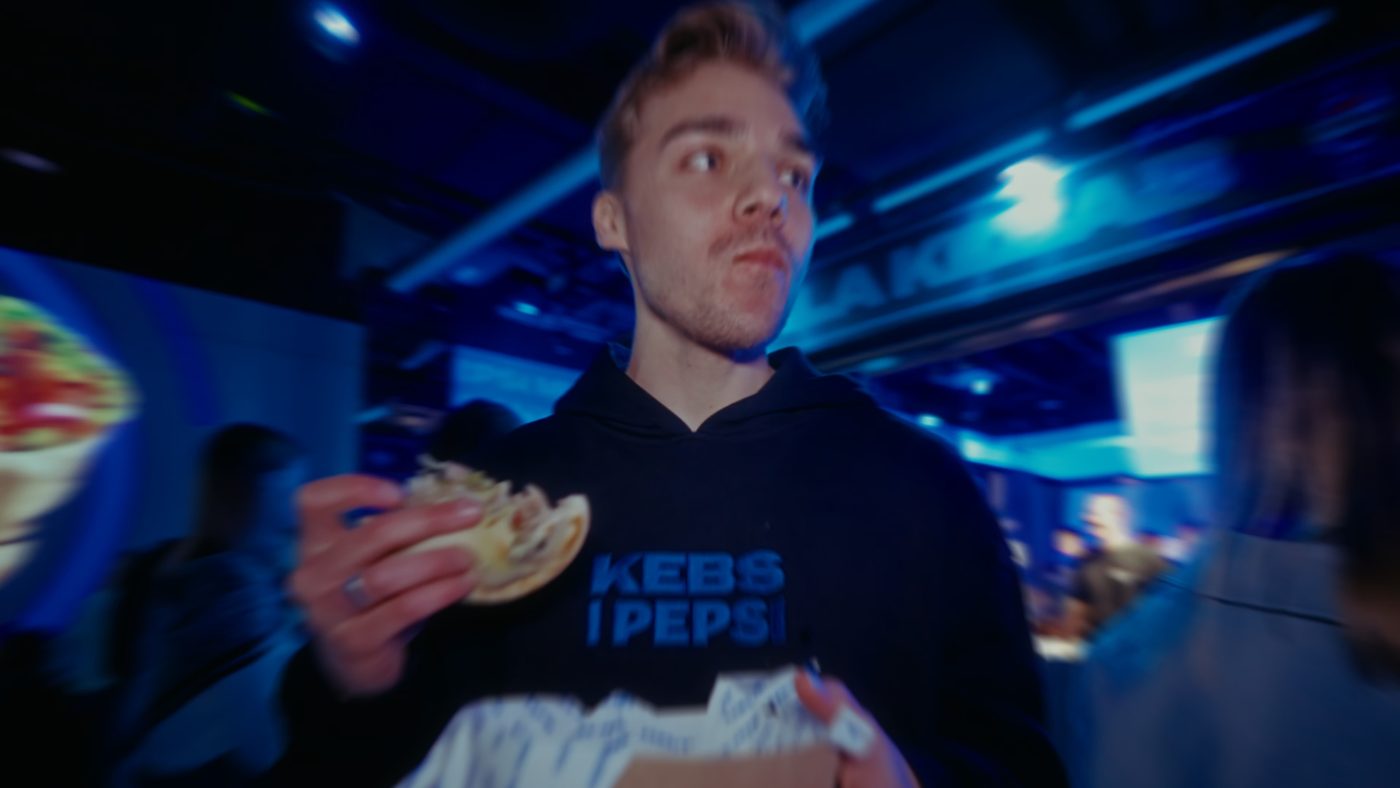 KEBS i PEPSI - kadr 7